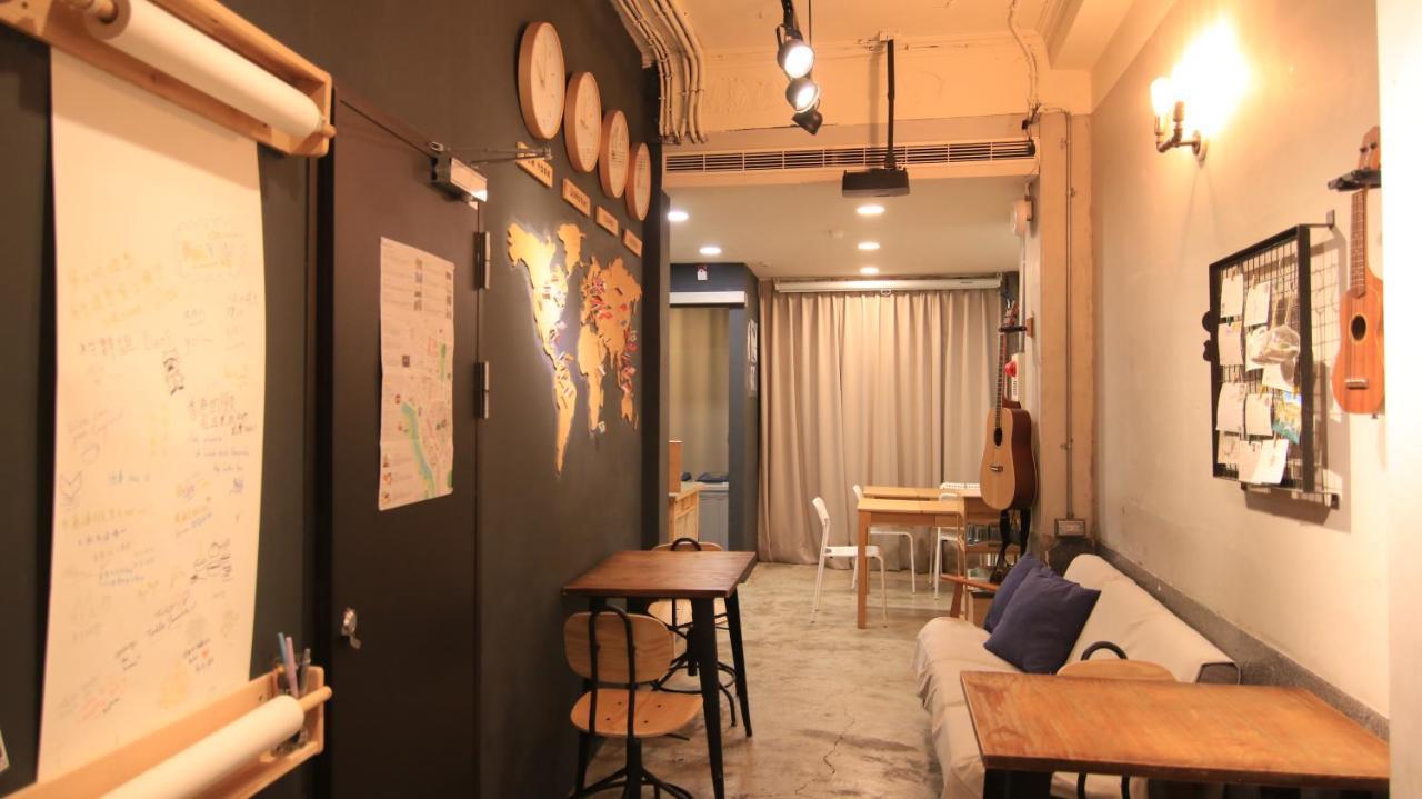 Dongmen 3 Hostel Taipei Exterior photo