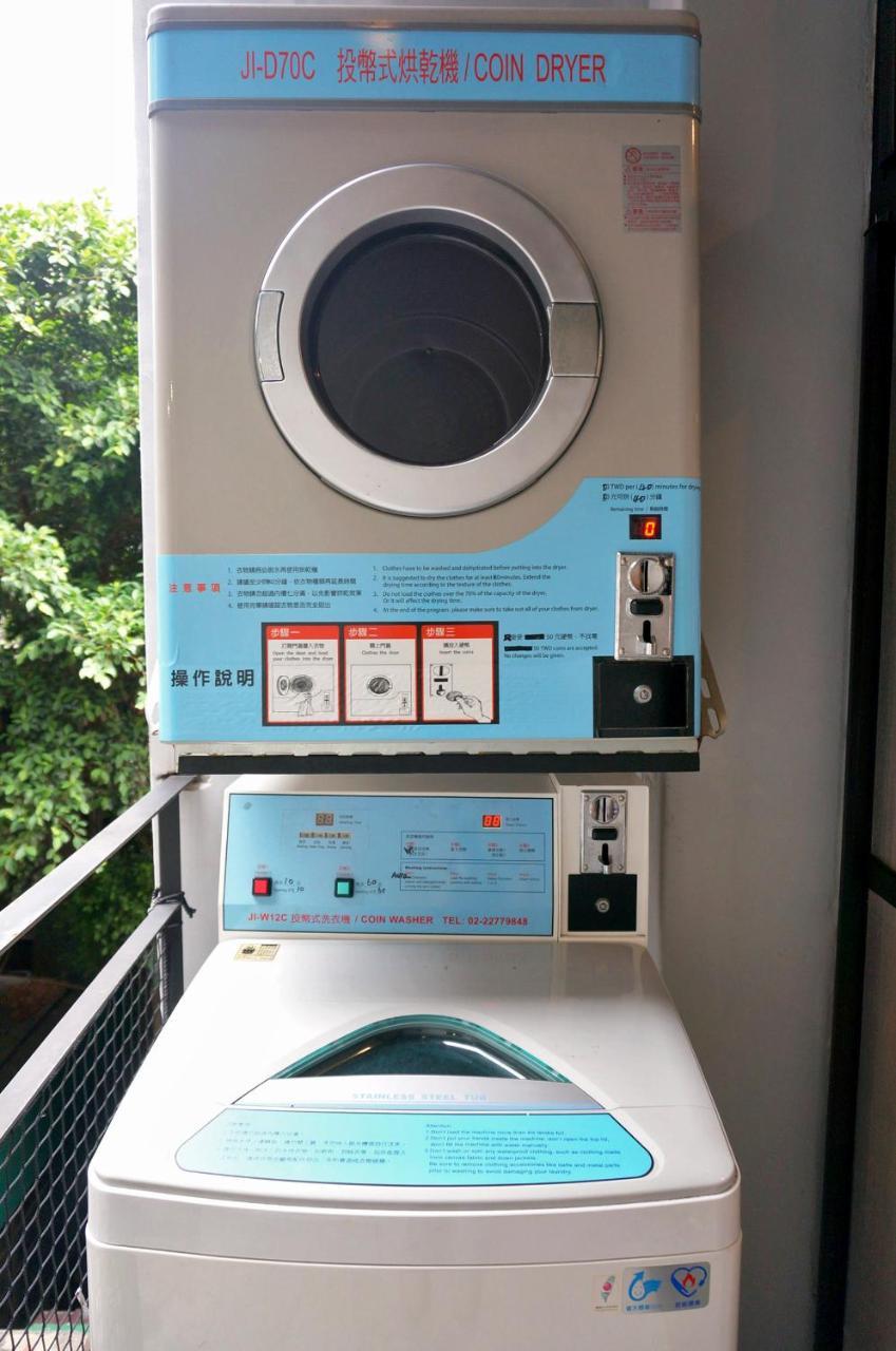 Dongmen 3 Hostel Taipei Exterior photo