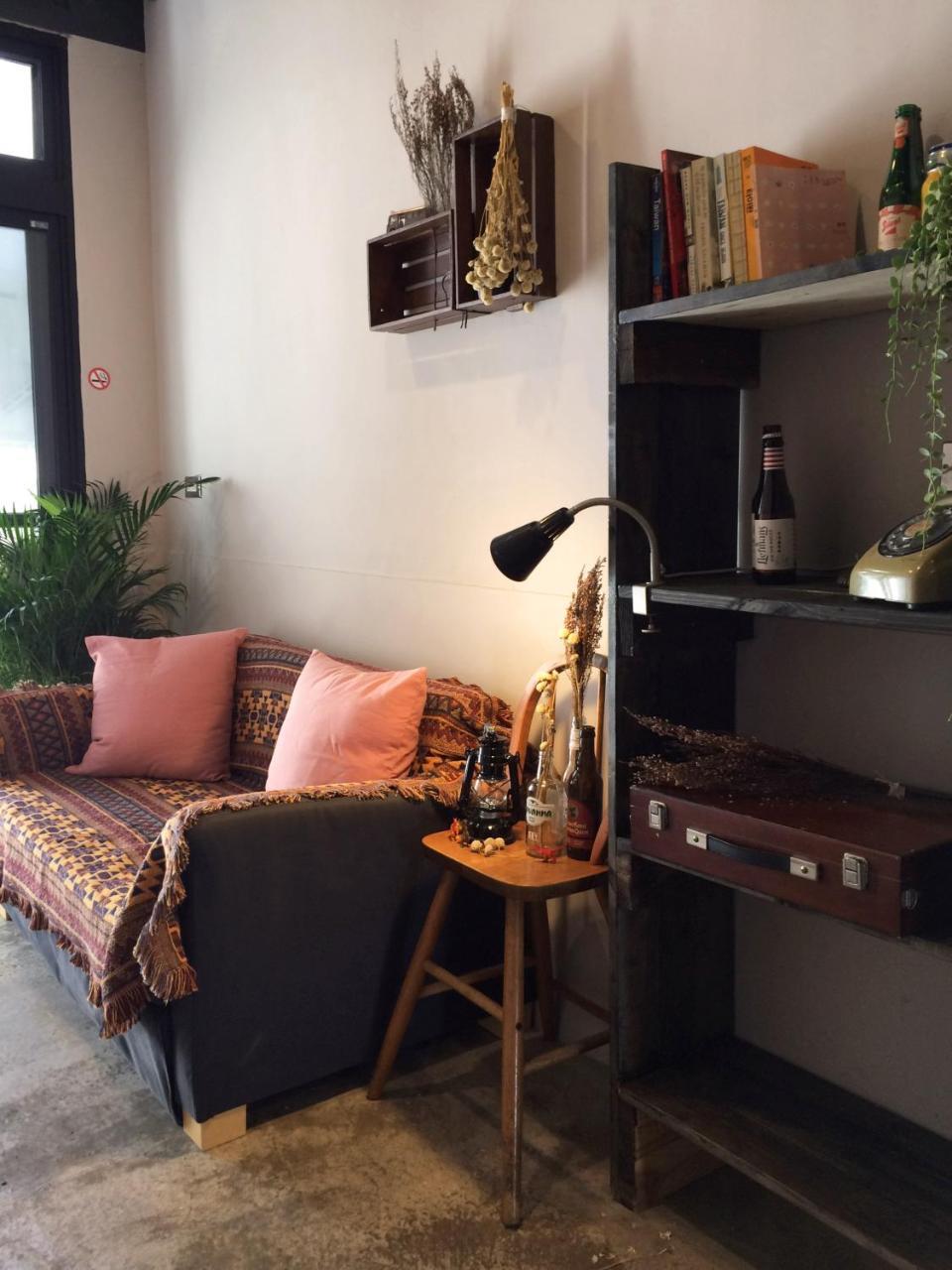 Dongmen 3 Hostel Taipei Exterior photo